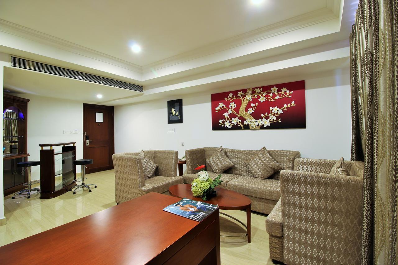 Vettutura Lake Palace Trivandrum מראה חיצוני תמונה