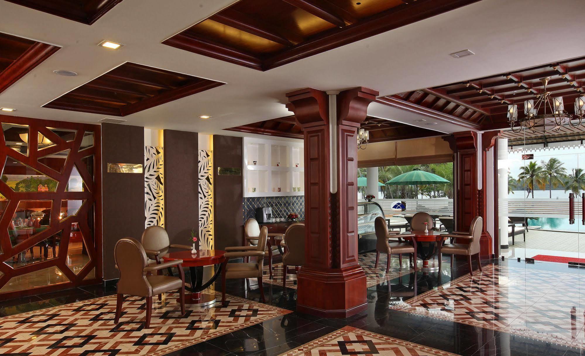 Vettutura Lake Palace Trivandrum מראה חיצוני תמונה