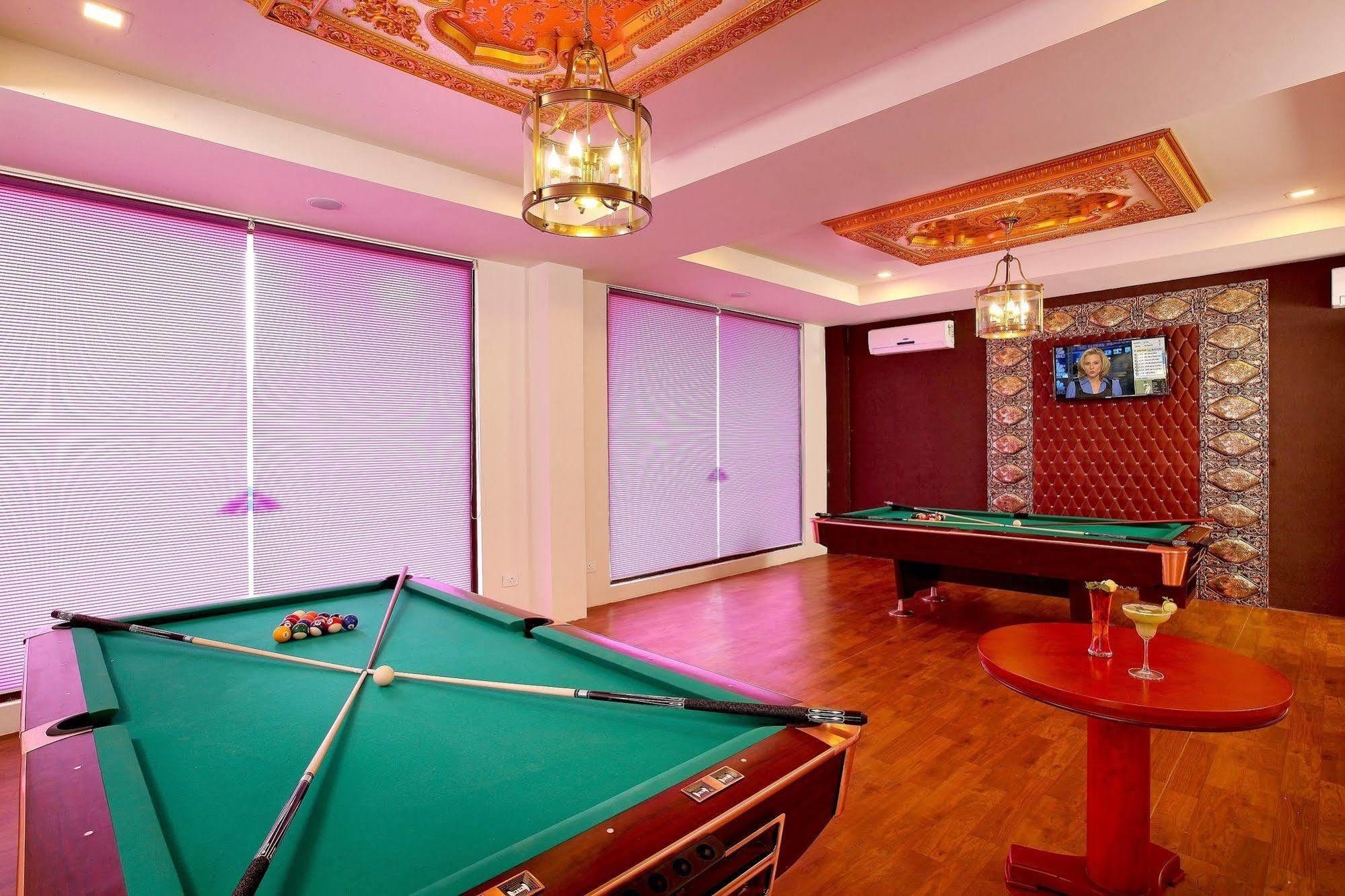 Vettutura Lake Palace Trivandrum מראה חיצוני תמונה