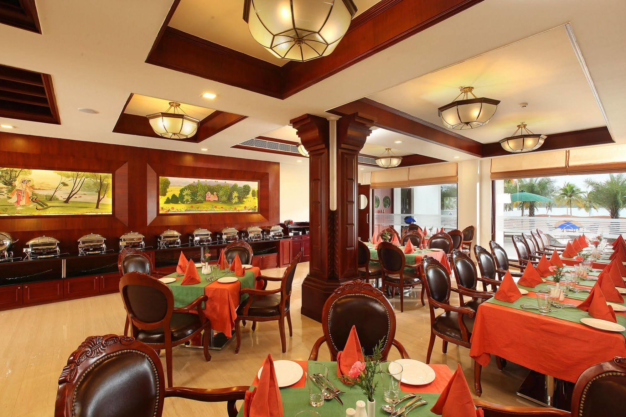 Vettutura Lake Palace Trivandrum מראה חיצוני תמונה