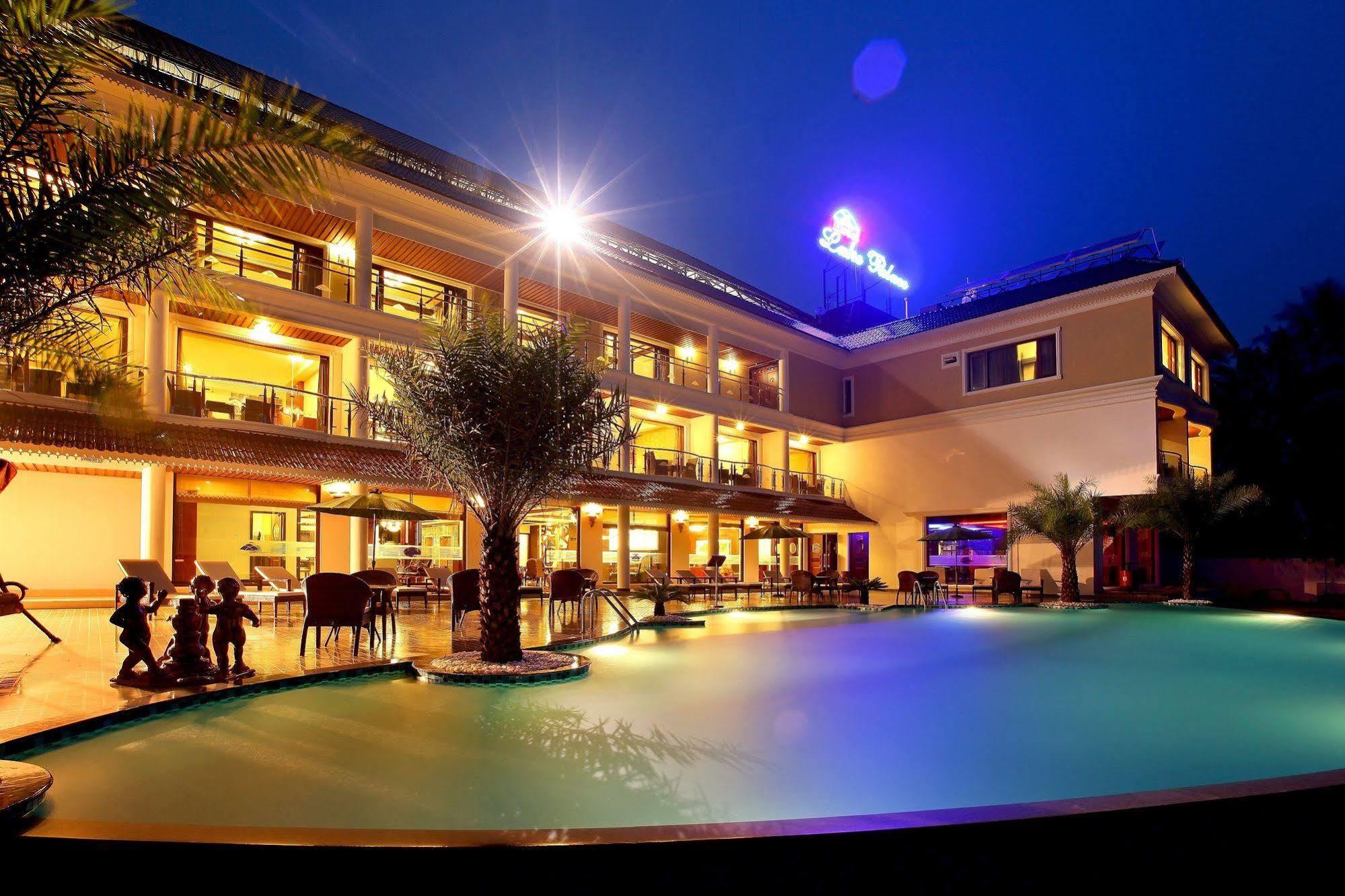 Vettutura Lake Palace Trivandrum מראה חיצוני תמונה
